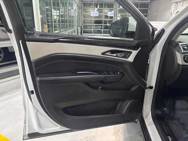 Used 2015 Cadillac SRX Premium w/ Driver Assist Package AWD/4WD image 15
