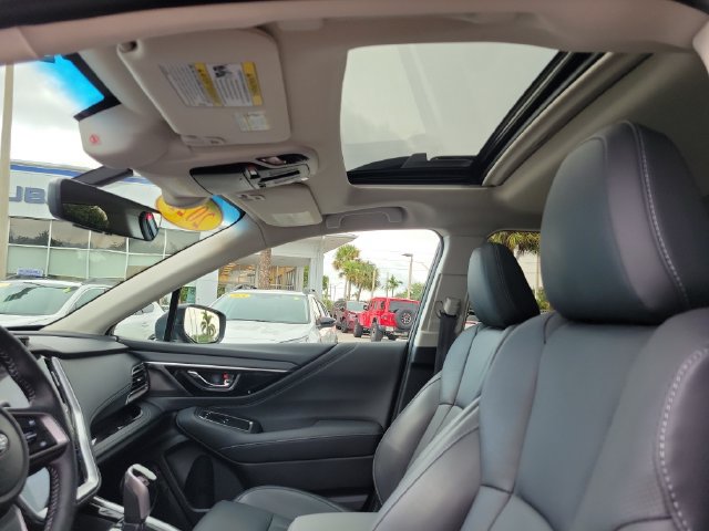 Used 2021 Subaru Outback Limited AWD/4WD image 21