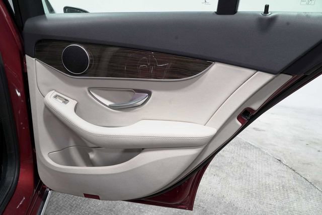 Used 2018 Mercedes-Benz C 300 C 300 image 28