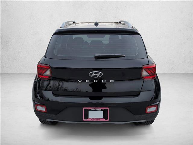New 2026 Hyundai Venue SEL image 8