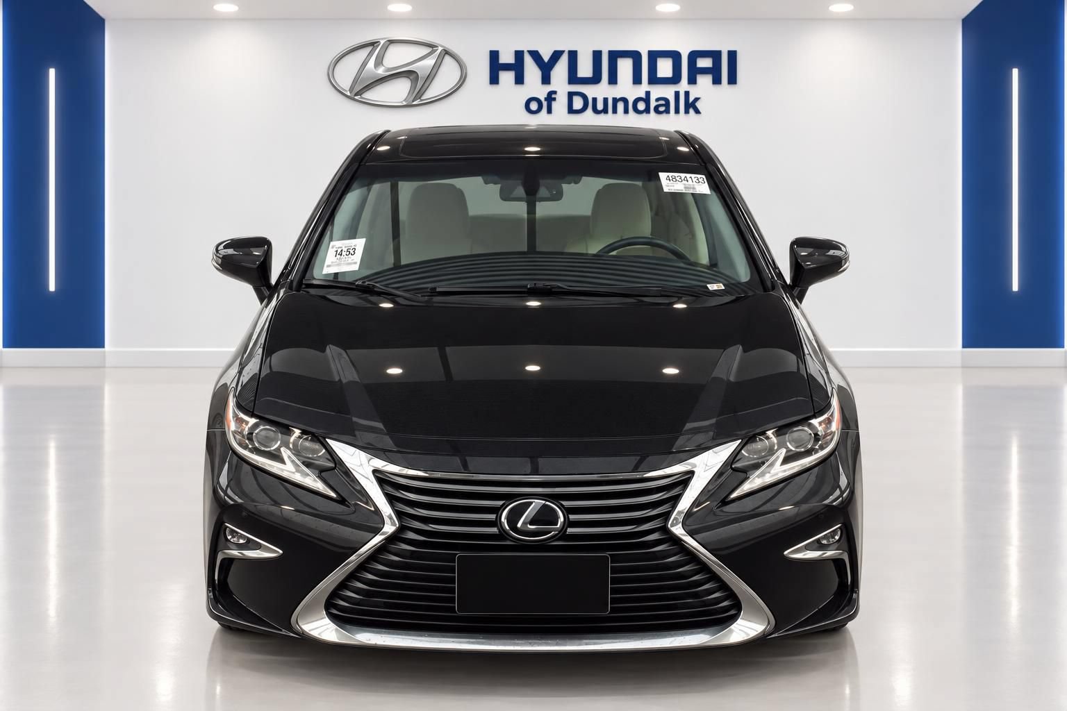 Used 2016 Lexus ES 350 w/ Luxury Package w/Wood Trim FWD image 5