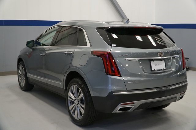 Certified 2023 Cadillac XT5 Premium Luxury image 3