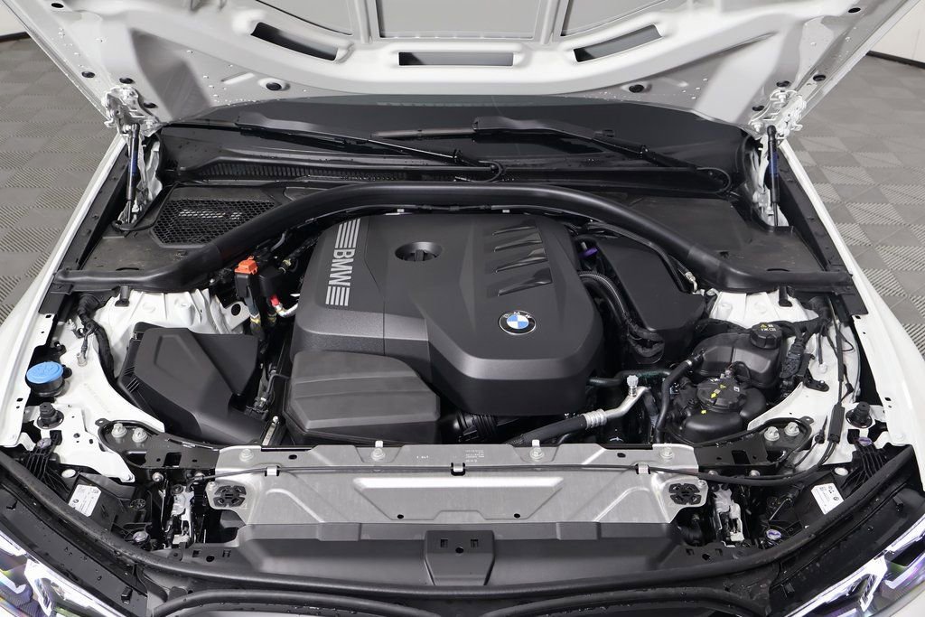 New 2026 BMW 330i Sedan w/ M Sport Package image 9