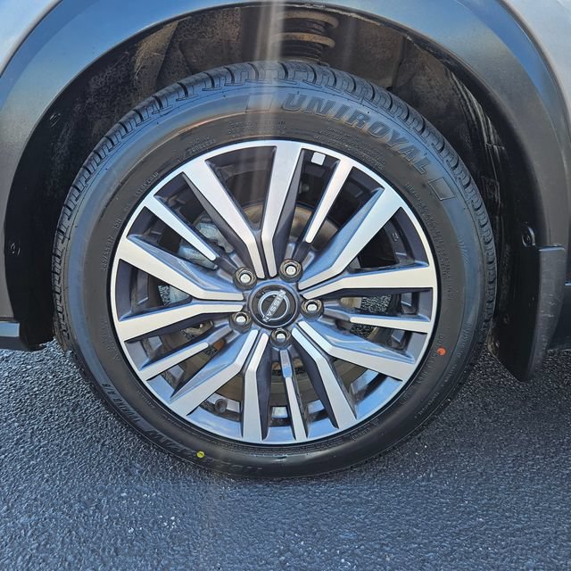 Used 2023 Nissan Kicks SV FWD image 28