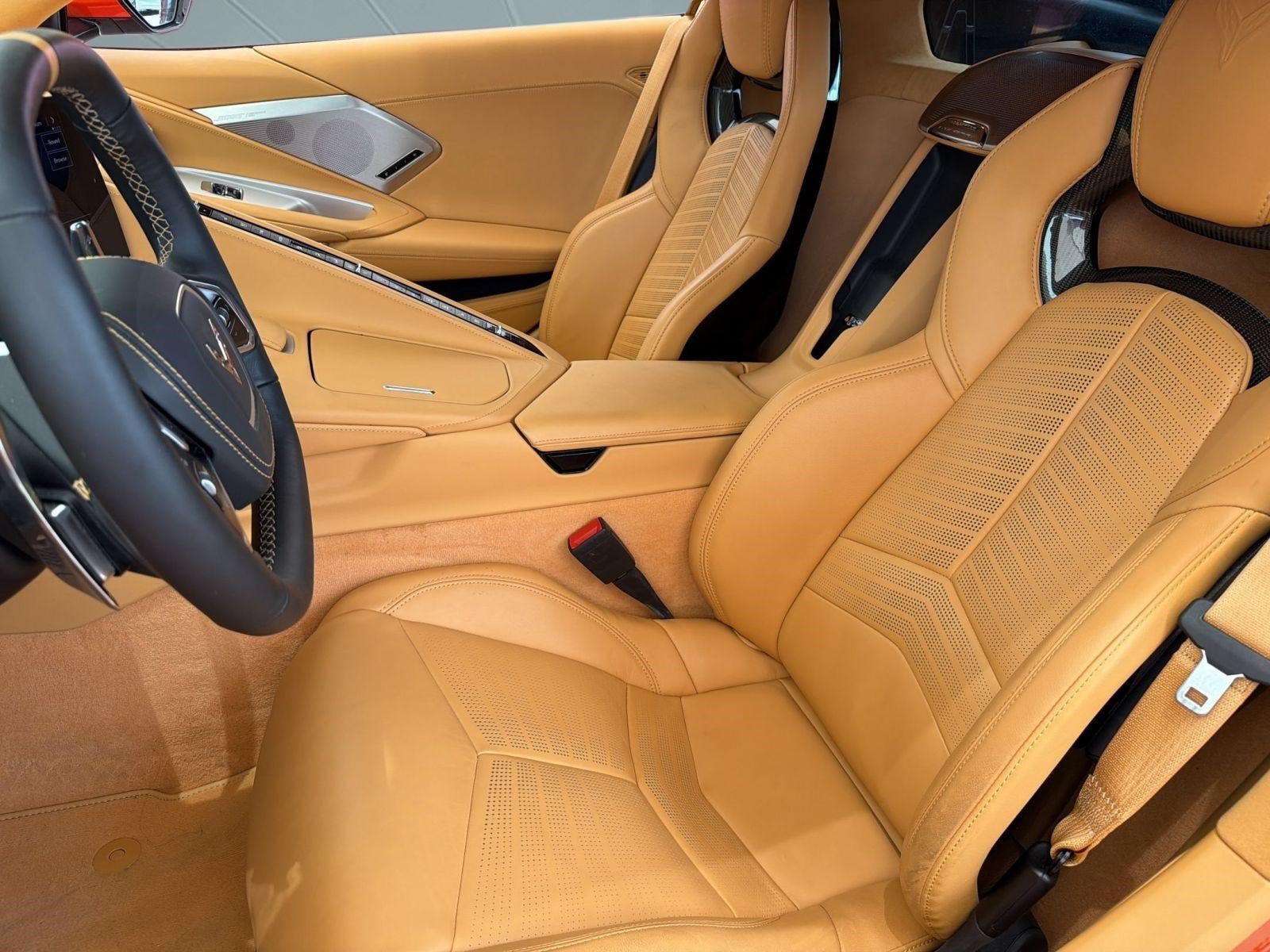 Certified 2020 Chevrolet Corvette Stingray Premium Cpe w/ 3LT Preferred Equipment Group RWD image 5