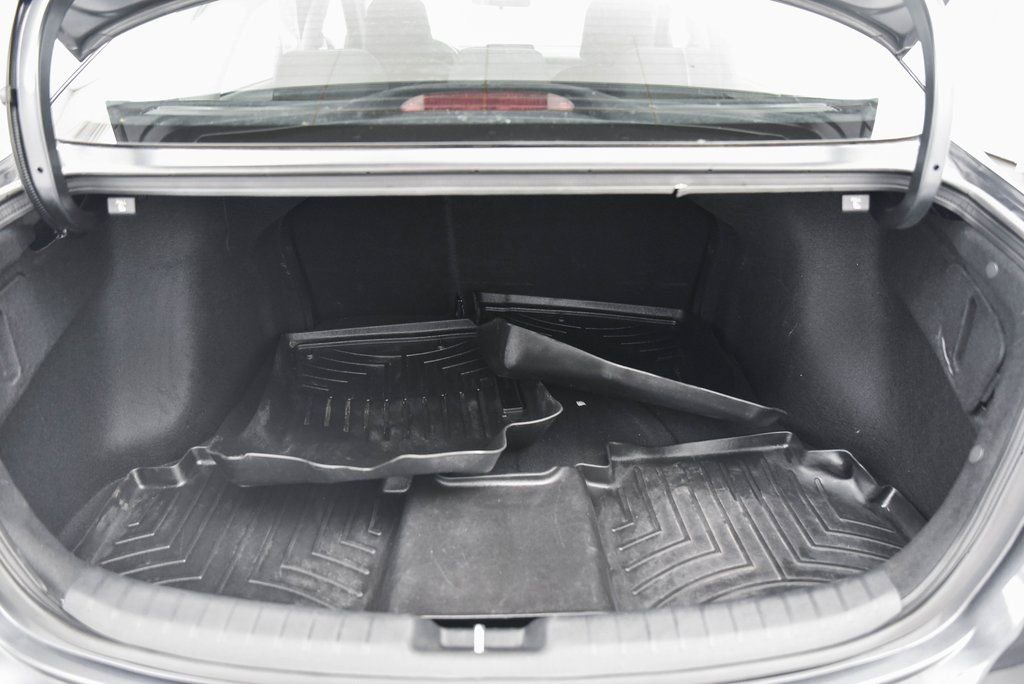 Used 2022 Kia Forte LXS image 15