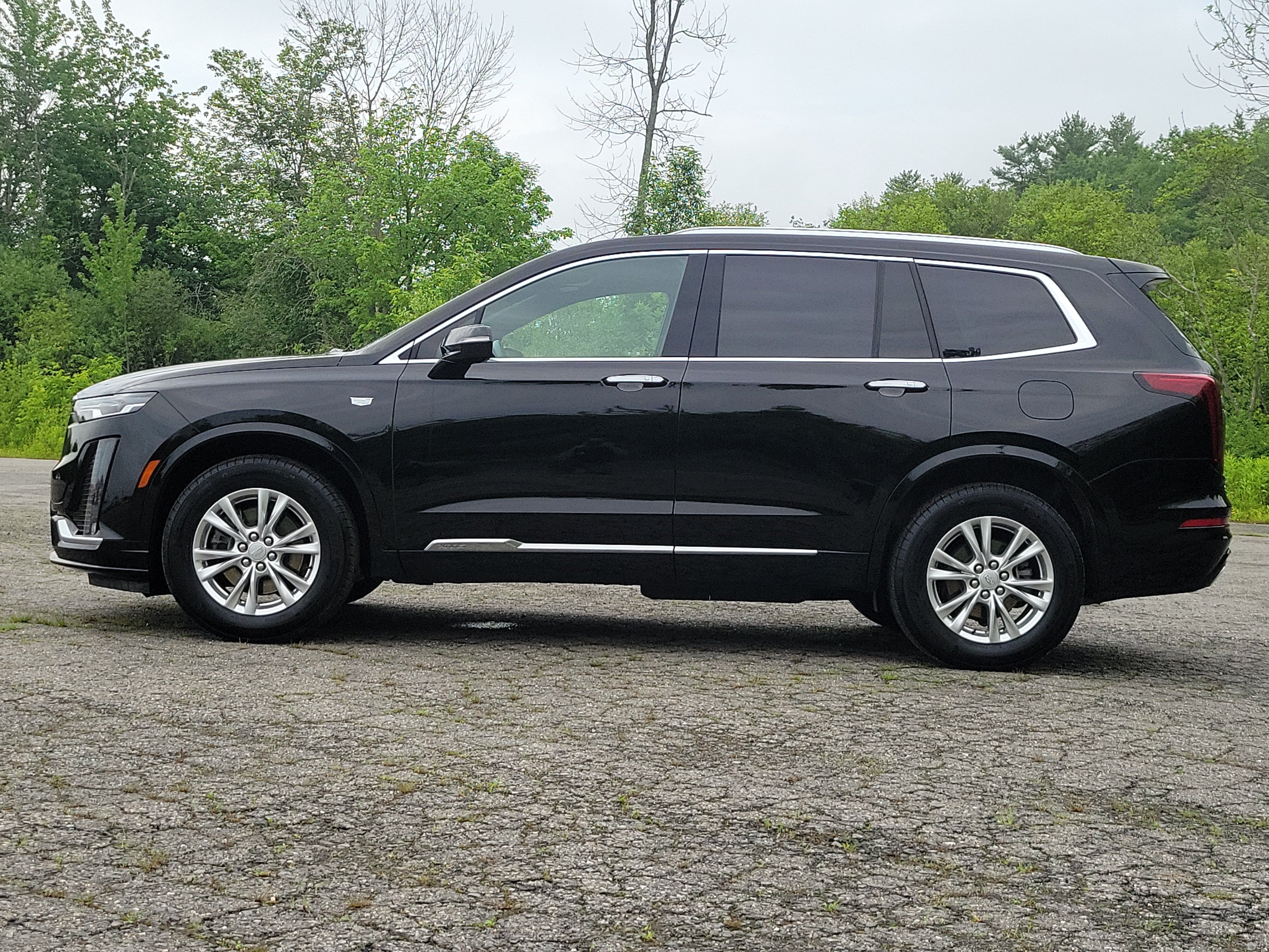 Certified 2024 Cadillac XT6 Luxury AWD/4WD image 8