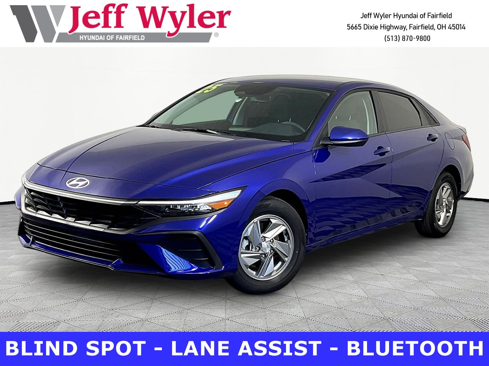 Certified 2025 Hyundai Elantra SE FWD image 1