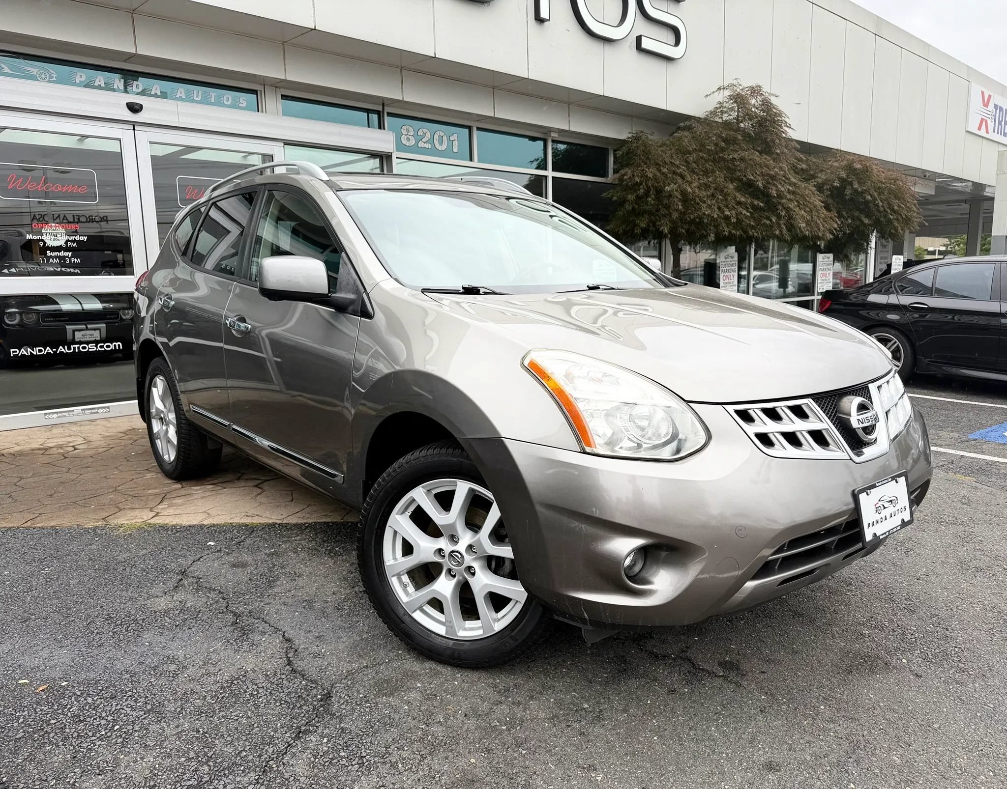 Used 2012 Nissan Rogue SL AWD/4WD image 1