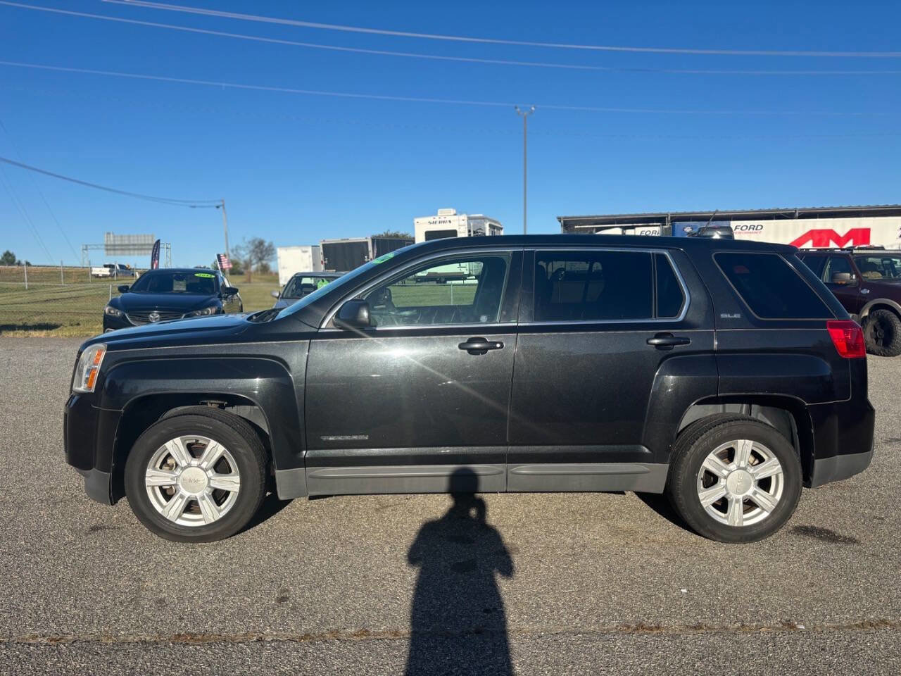 Used 2014 GMC Terrain SLE image 3