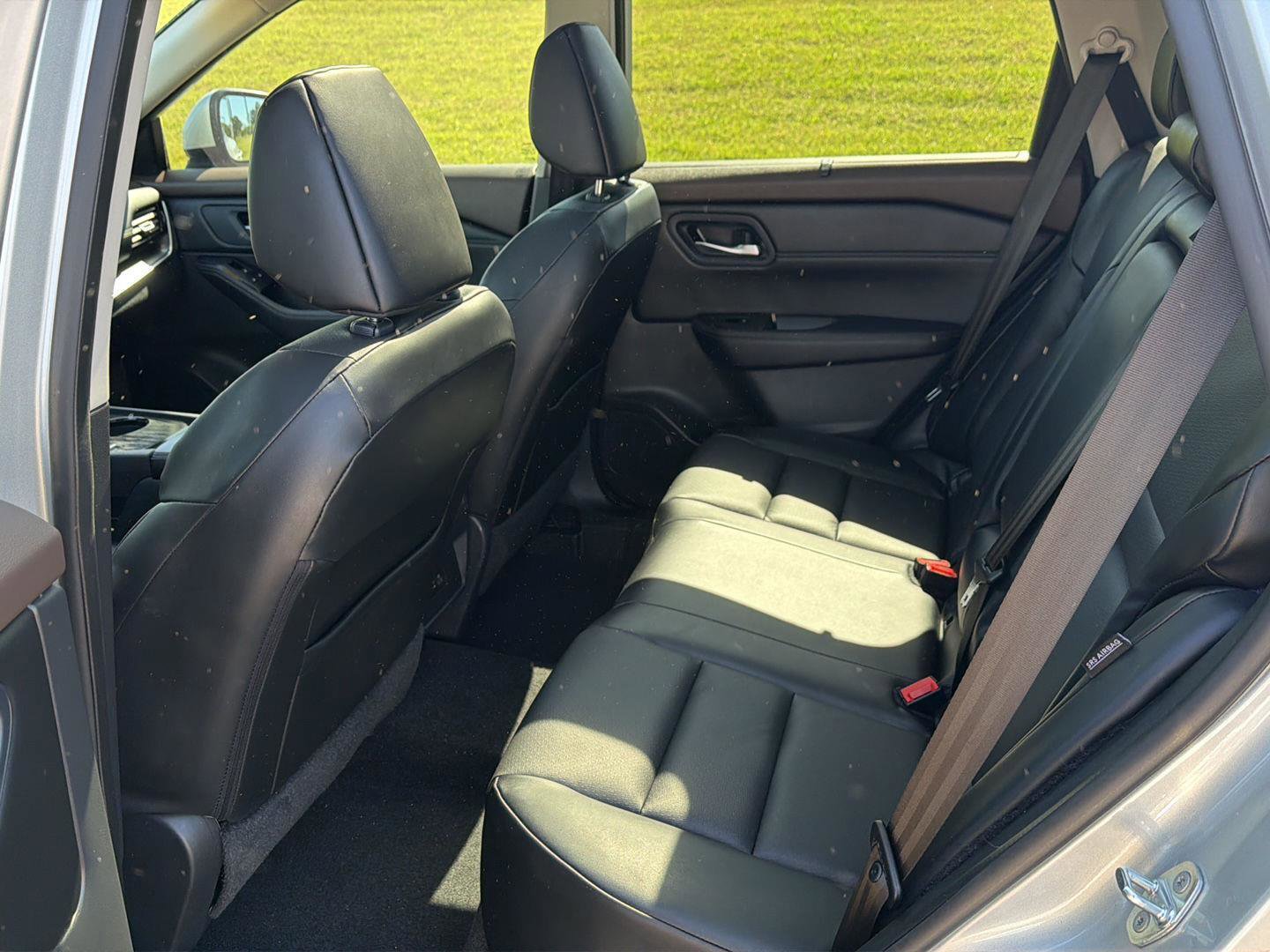 Used 2022 Nissan Rogue SV w/ SV Premium Package FWD image 11