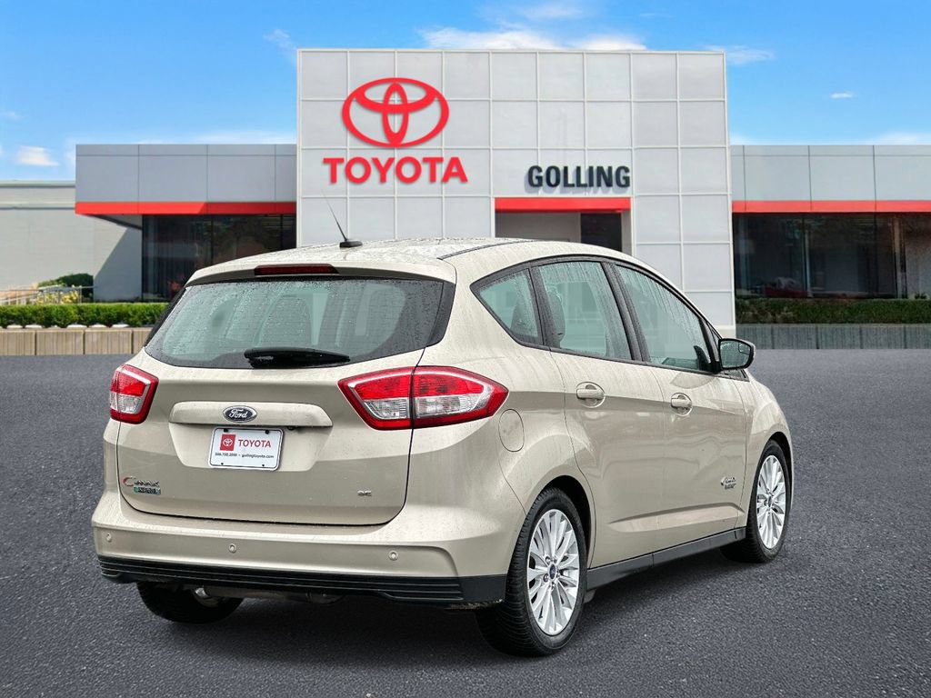 Used 2017 Ford C-MAX Energi SE w/ Equipment Group 401A FWD image 5