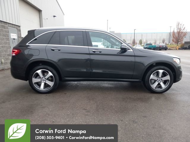Used 2022 Mercedes-Benz GLC 300 4MATIC video 2