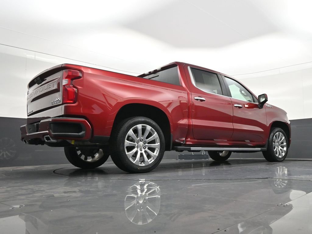 Used 2020 Chevrolet Silverado 1500 High Country w/ Technology Package AWD/4WD image 28
