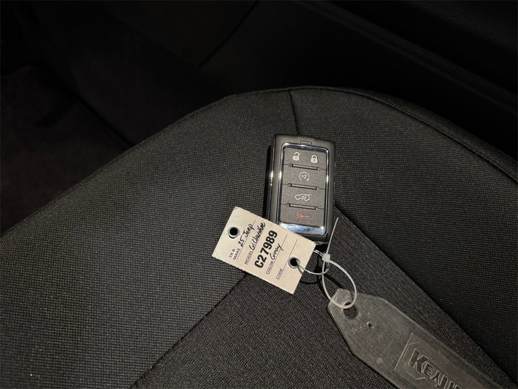 New 2025 Jeep Grand Cherokee Laredo X image 32