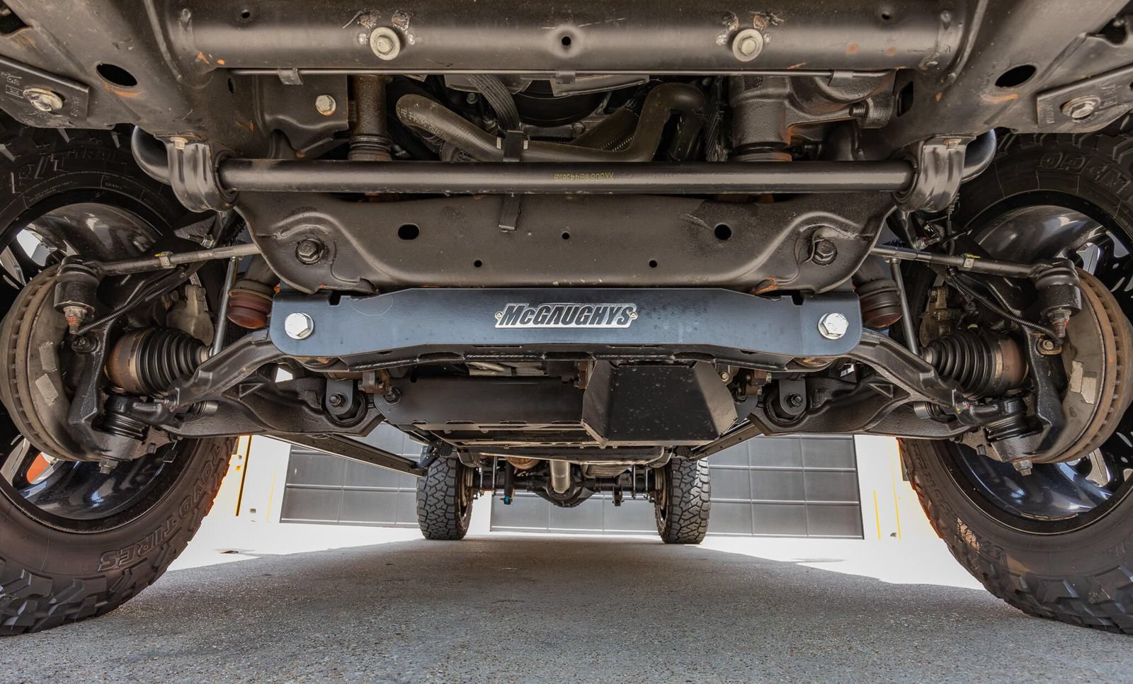 Used 2024 Chevrolet Silverado 2500 ZR2 w/ Technology Package AWD/4WD image 15
