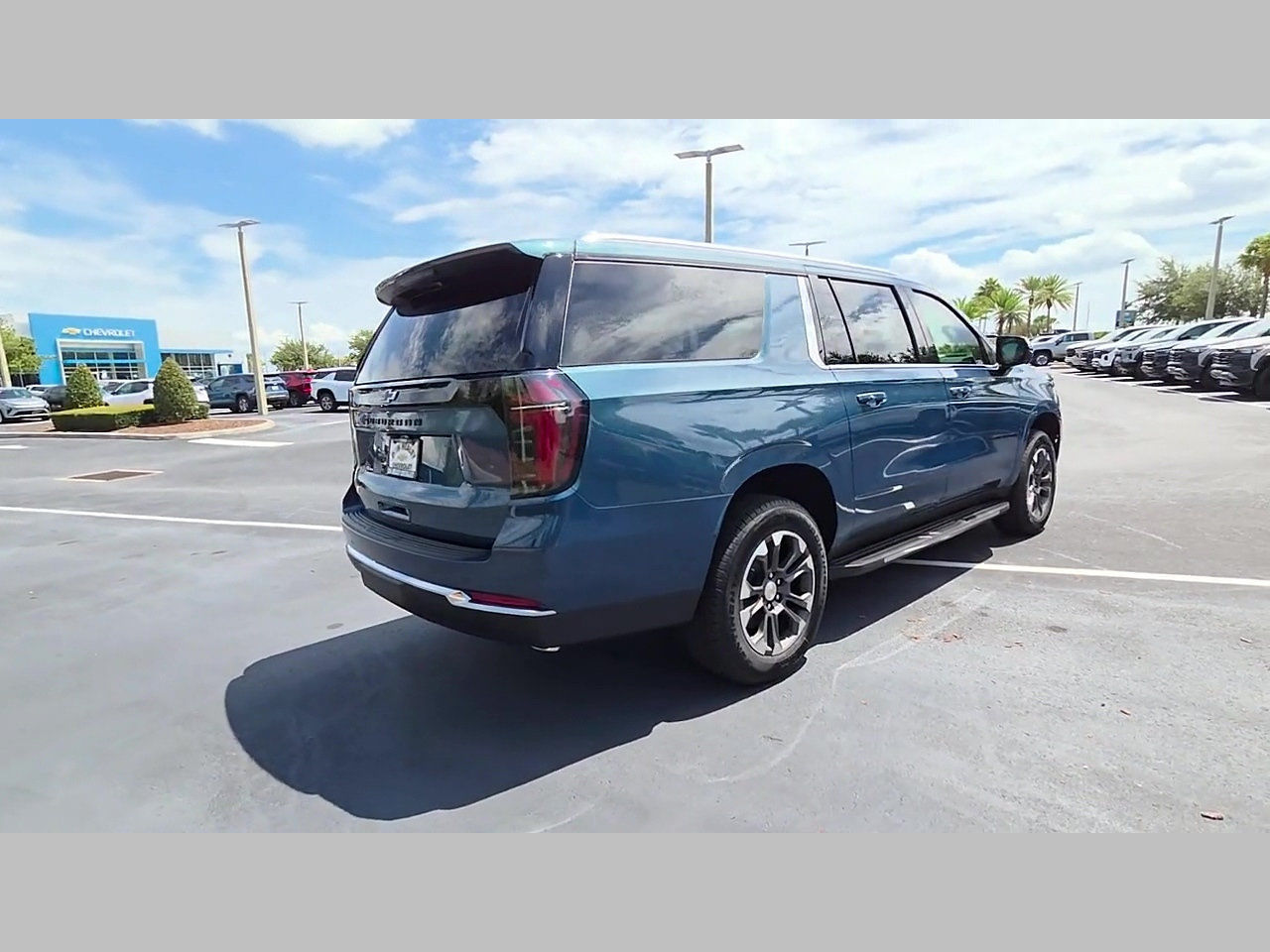 New 2026 Chevrolet Suburban LS w/ LPO, Dark Essentials Package RWD image 19