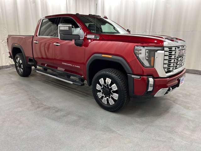 Used 2024 GMC Sierra 2500 Denali w/ Denali Reserve Package AWD/4WD image 1