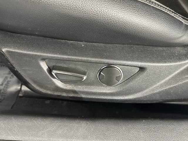Used 2019 Ford Mustang Premium RWD image 19