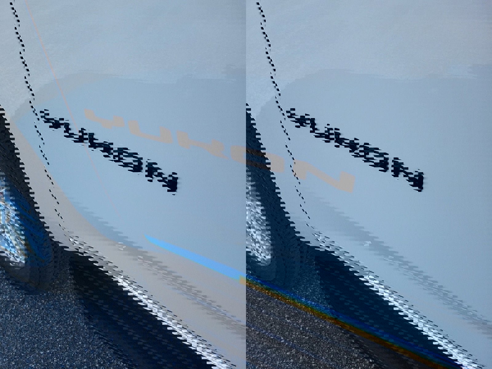 Used 2023 GMC Yukon SLT w/ SLT Premium Package image 11