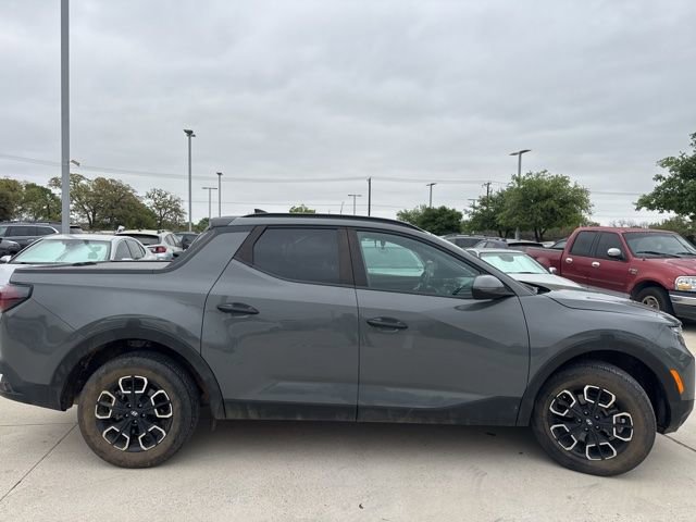 Used 2024 Hyundai Santa Cruz SEL w/ Activity Package image 2