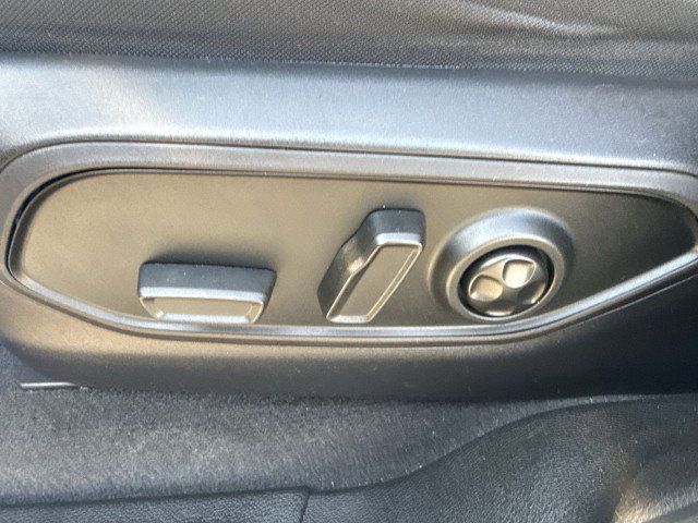 Used 2022 Jeep Grand Cherokee L Laredo w/ Luxury Tech Group I image 14