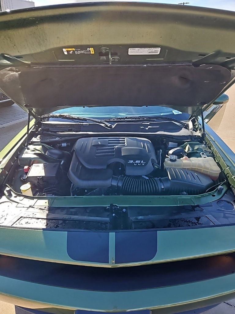 Used 2020 Dodge Challenger SXT w/ Blacktop Package image 10