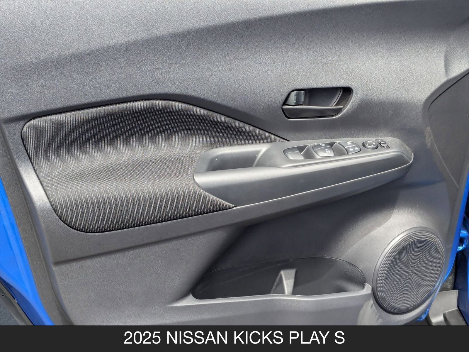 New 2025 Nissan Kicks Play S image 10