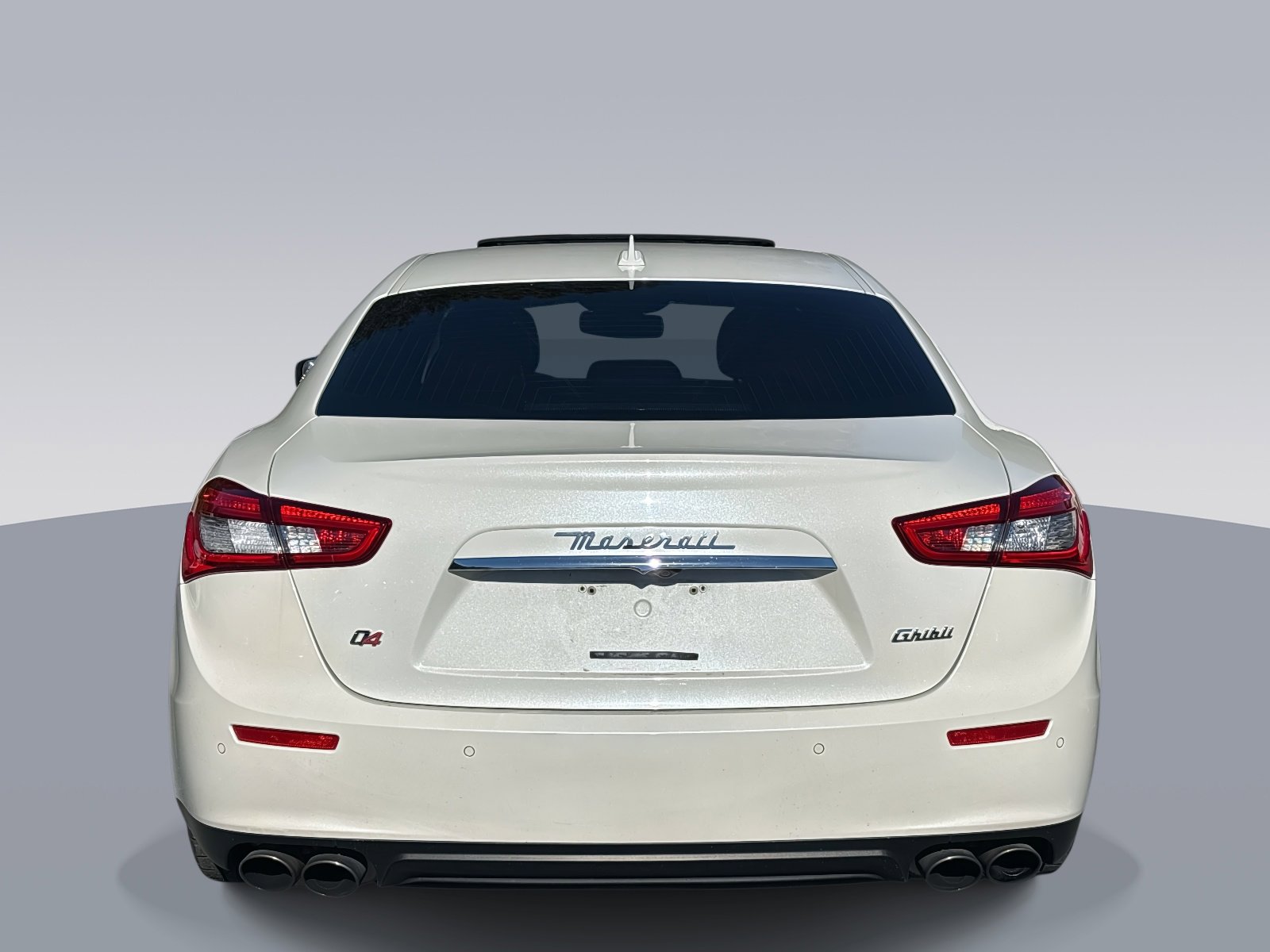 Used 2014 Maserati Ghibli S Q4 image 3