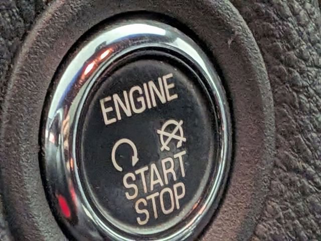 Used 2016 Ford Taurus SEL w/ Equipment Group 201A image 22