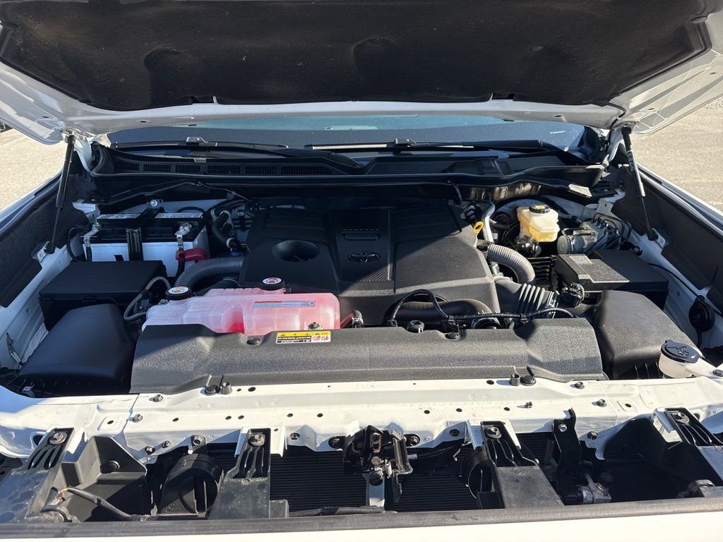 Used 2023 Toyota Tundra SR5 w/ SR5 Convenience Package image 33