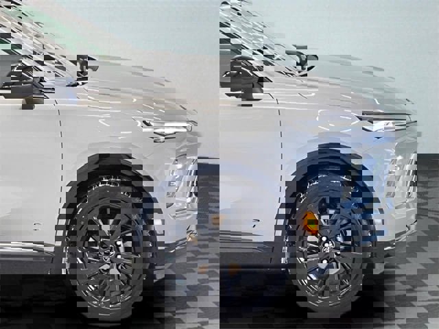 Certified 2025 Buick Envision Sport Touring image 6