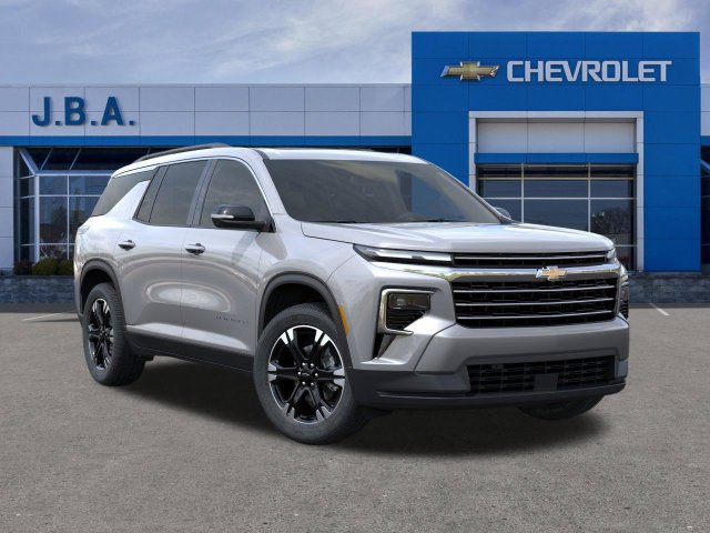 New 2027 Chevrolet Traverse LT w/ Sun and Wheel Package AWD/4WD image 8