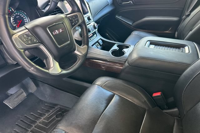 Used 2017 GMC Yukon SLT RWD image 10
