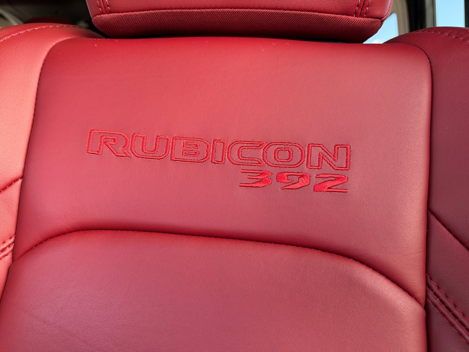Used 2024 Jeep Wrangler Unlimited Rubicon 392 AWD/4WD image 20