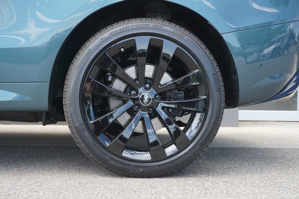 New 2025 Land Rover Range Rover Sport Dynamic SE image 35