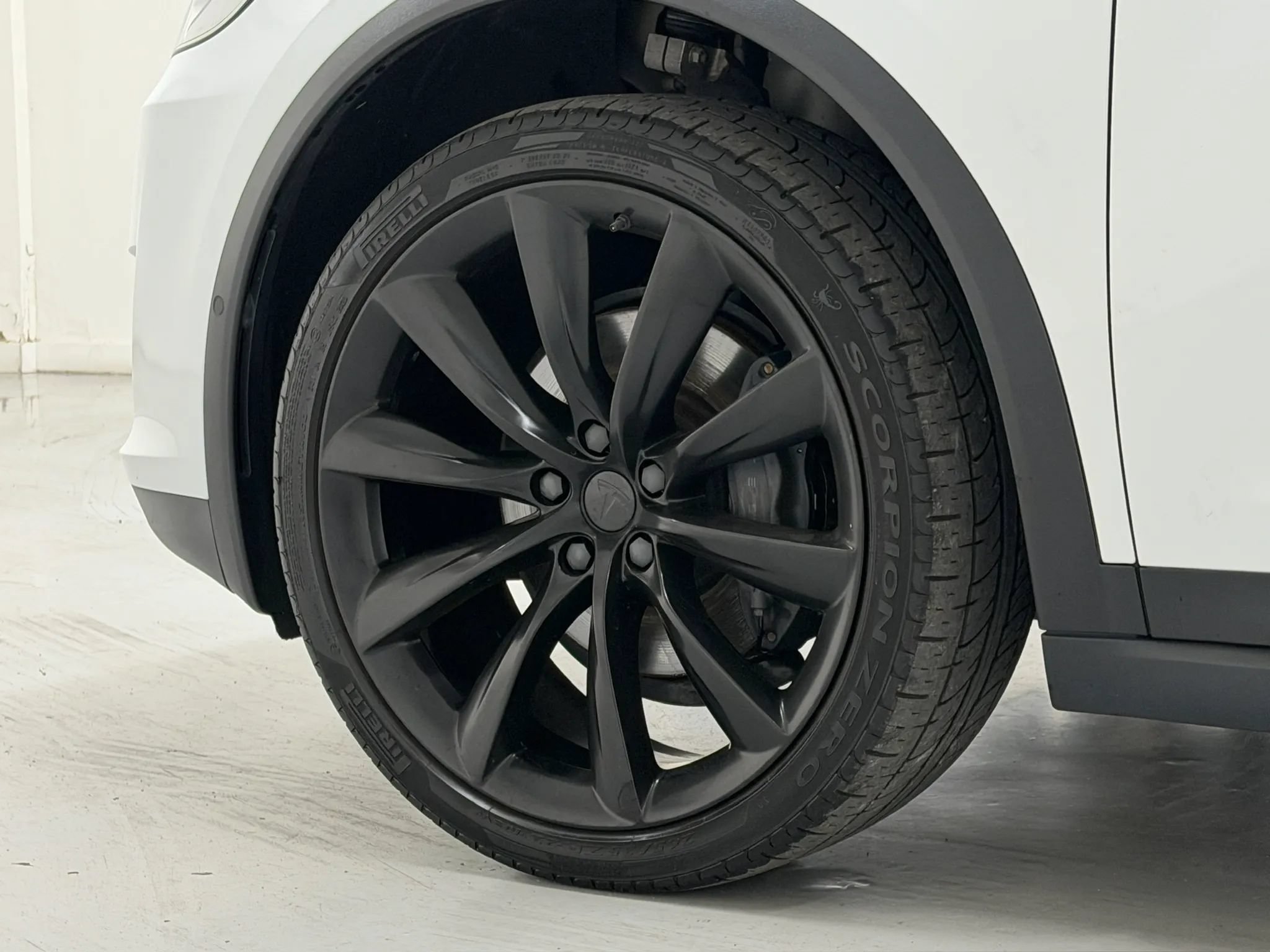 Used 2020 Tesla Model X Long Range AWD/4WD image 90