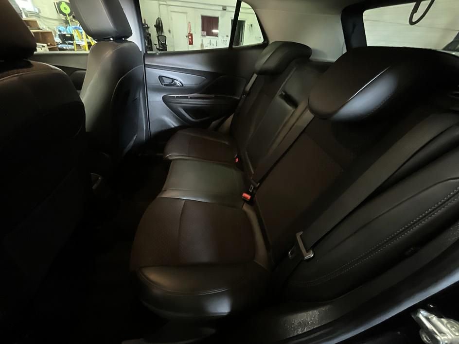 Used 2019 Buick Encore Preferred image 29