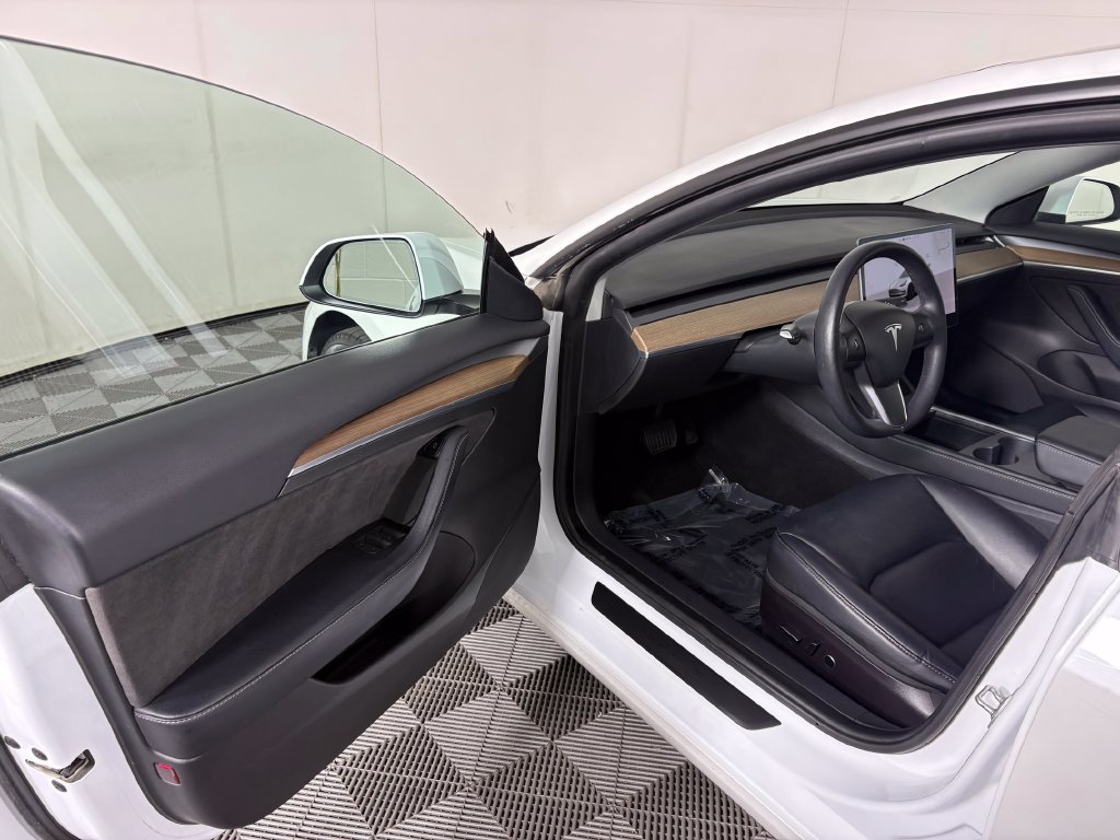 Used 2022 Tesla Model 3 Long Range AWD/4WD image 12