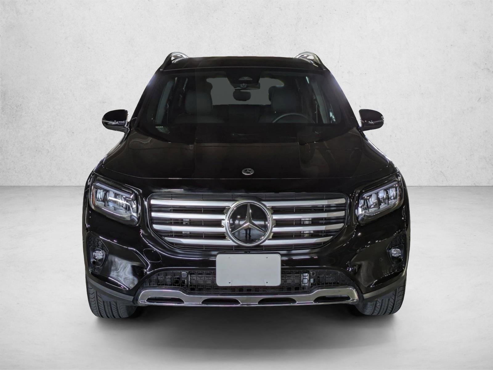 Certified 2025 Mercedes-Benz GLB 250 4MATIC image 2