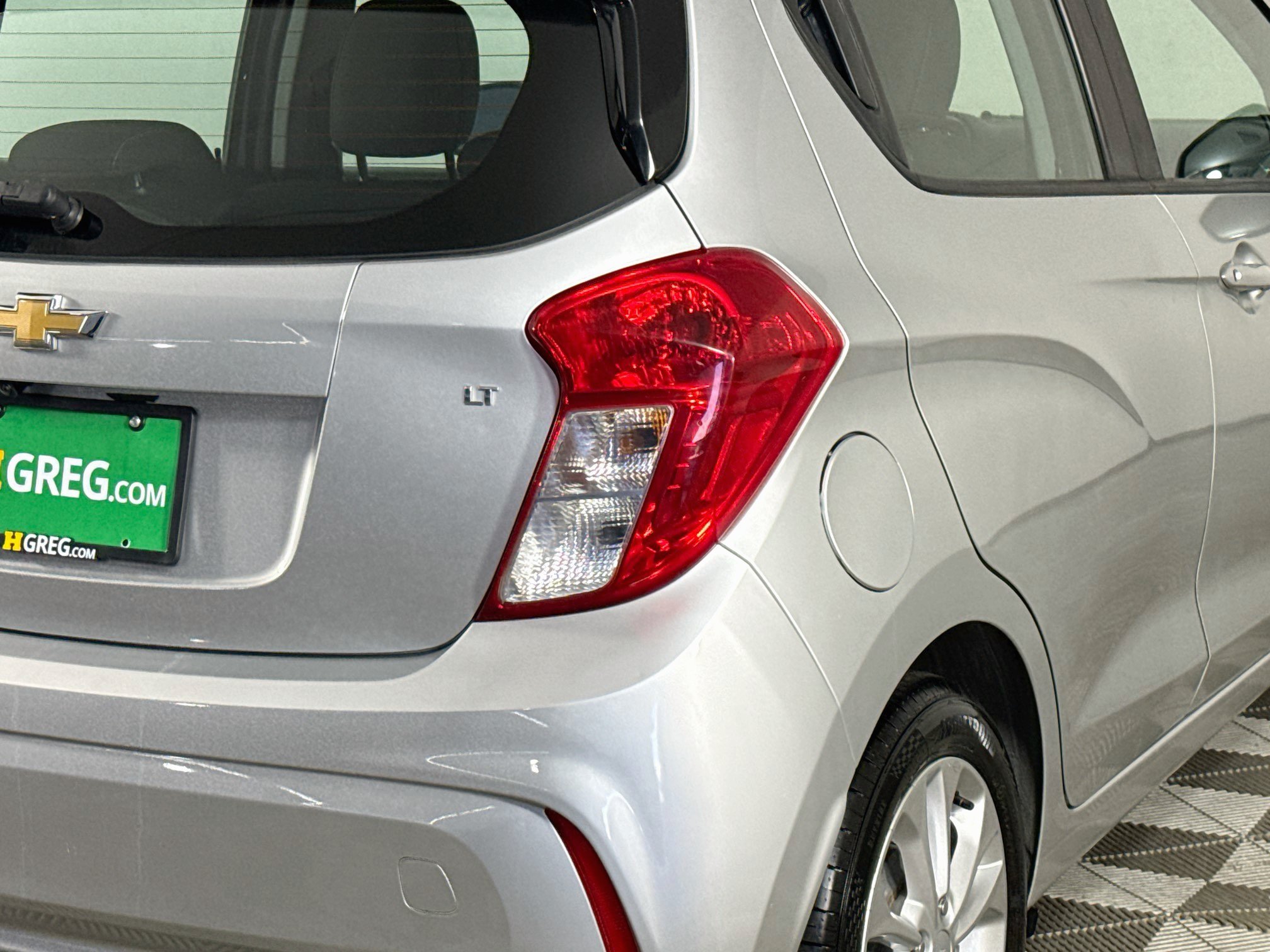 Used 2021 Chevrolet Spark LT FWD image 34