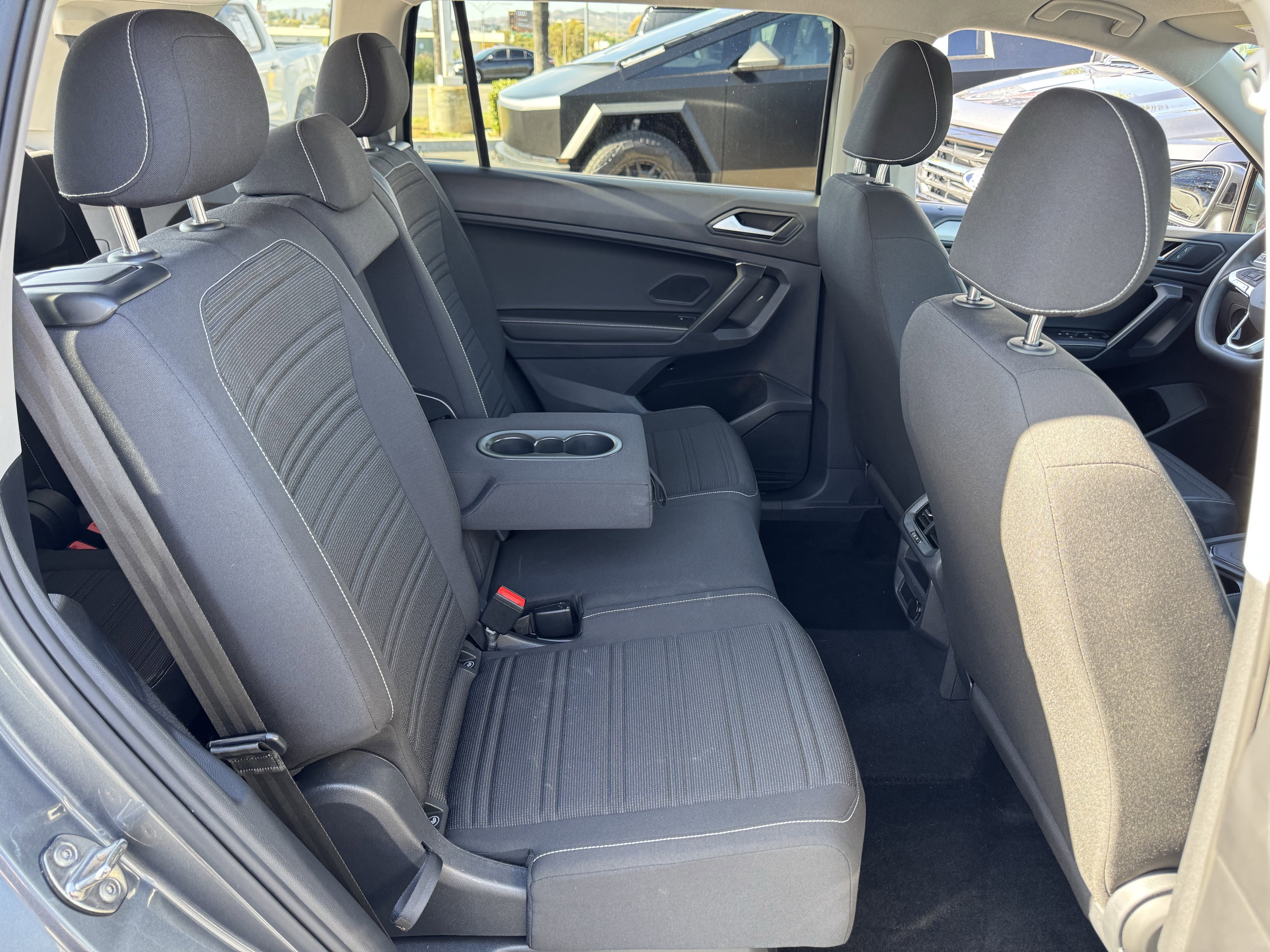Used 2022 Volkswagen Tiguan S FWD image 34