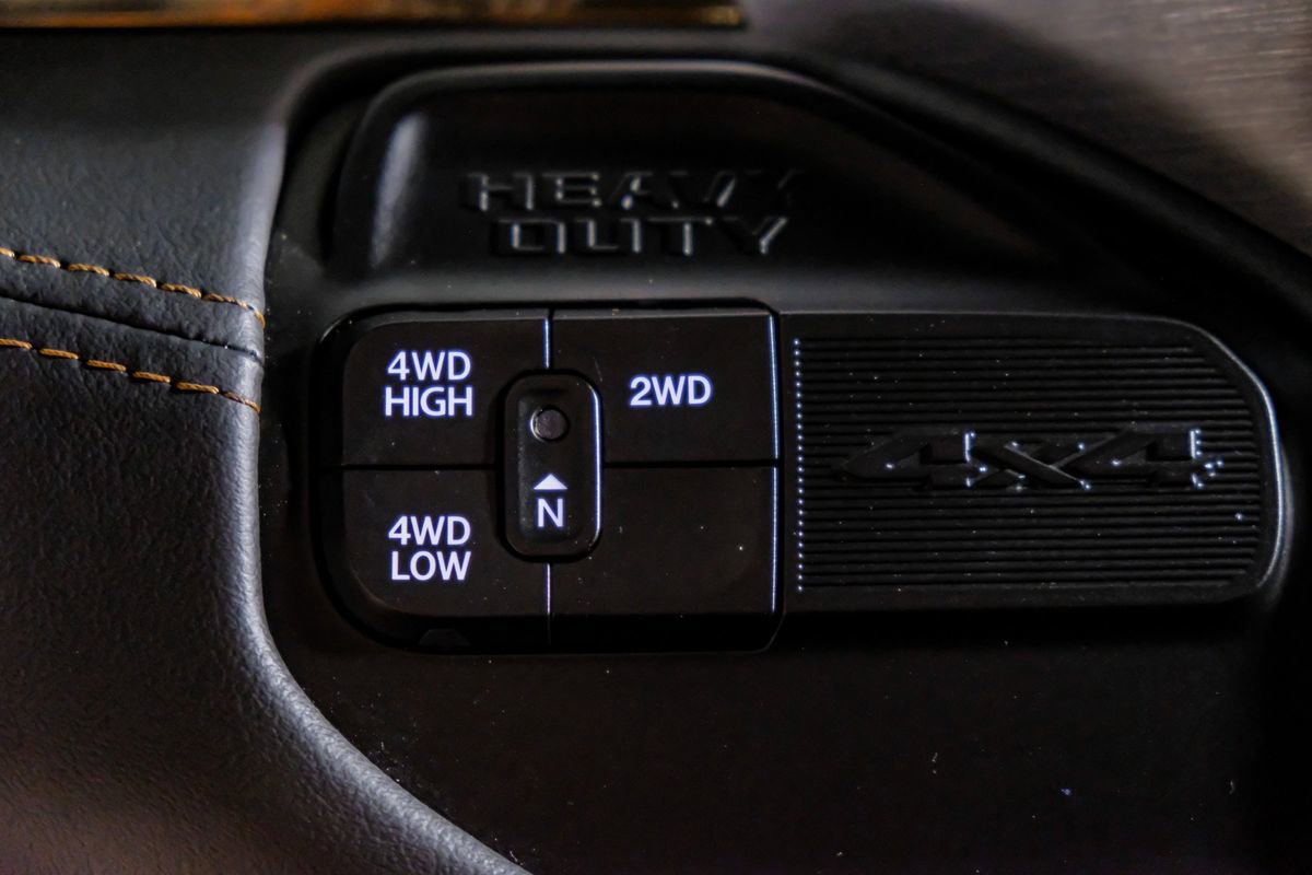Used 2024 RAM 3500 Limited w/ Safety Group AWD/4WD image 28