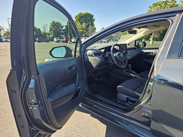 Certified 2023 Toyota Corolla LE w/ Carpet Mat Package (TMS) AWD/4WD image 18
