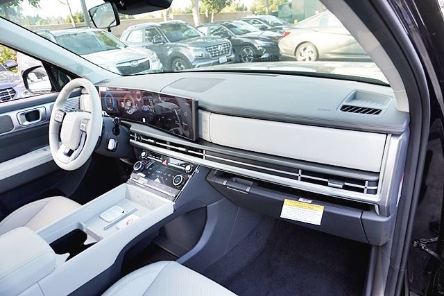 New 2026 Hyundai Santa Fe SEL FWD image 12
