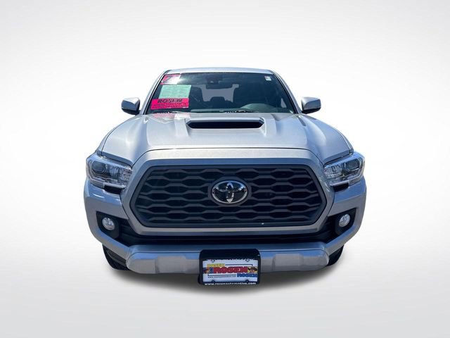 Used 2021 Toyota Tacoma TRD Sport w/ Blackout Package (TMS) AWD/4WD image 8