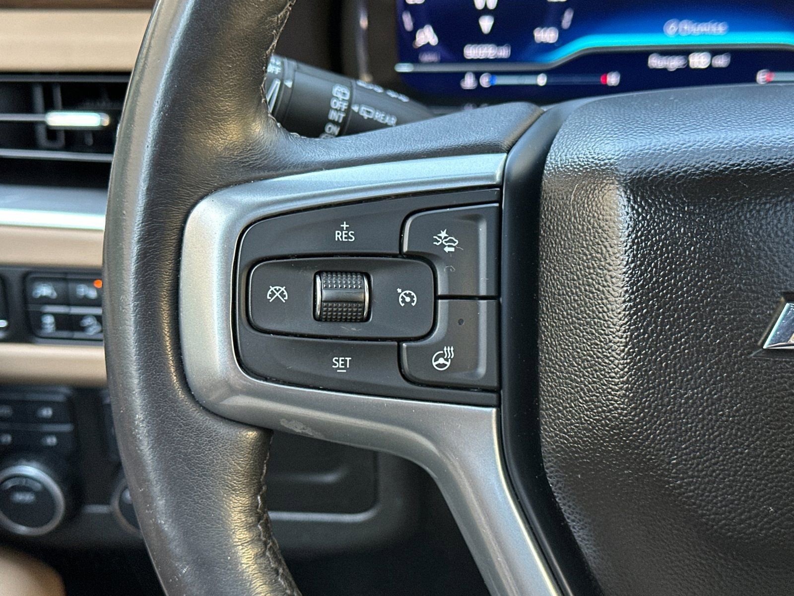 Used 2022 Chevrolet Tahoe Premier image 29