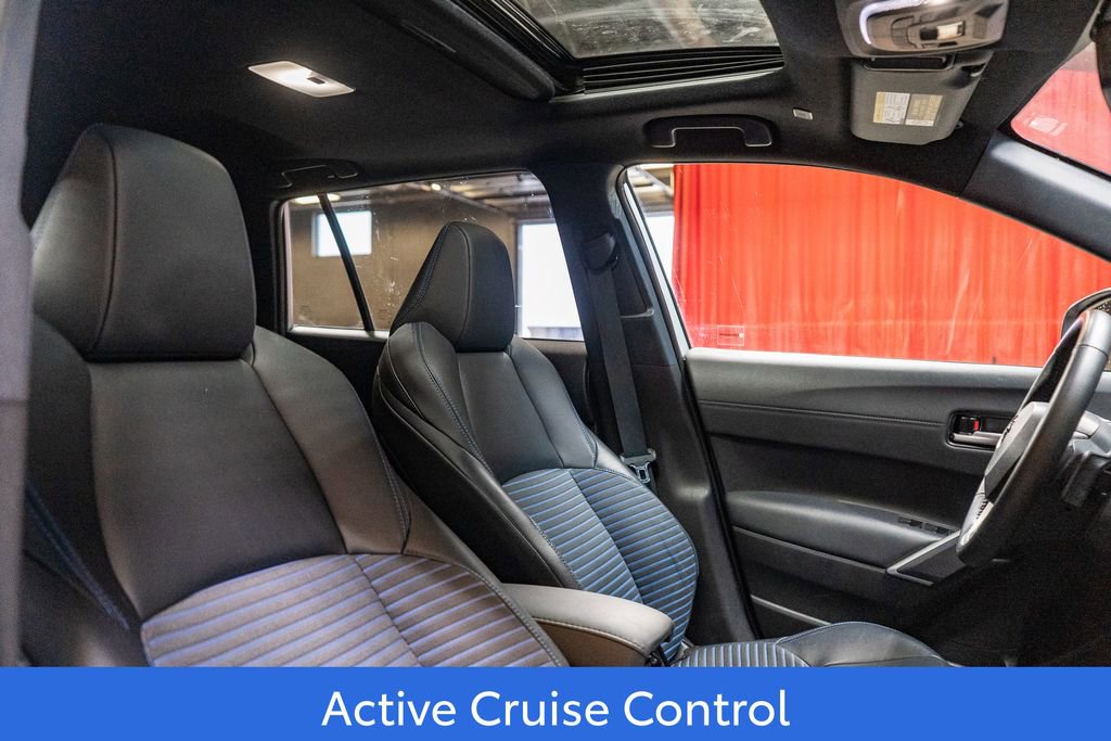 Used 2023 Toyota Corolla Cross XSE w/ Convenience Package image 13