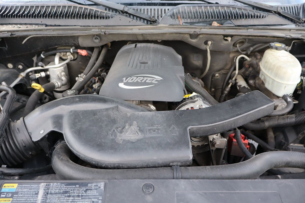 Used 2005 Chevrolet Avalanche Z71 w/ Sun And Sound Package AWD/4WD image 39