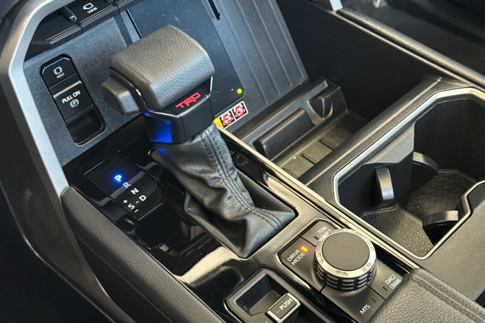 Used 2025 Toyota Tundra Limited image 19